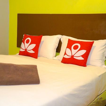 Zen Rooms Basic Star City Complex Kota Kinabalu Esterno foto